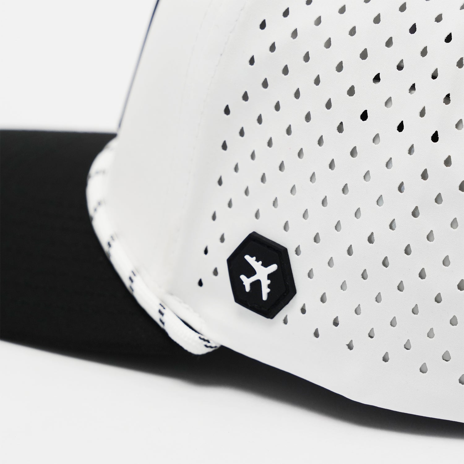 VEN - Performance - White/Black