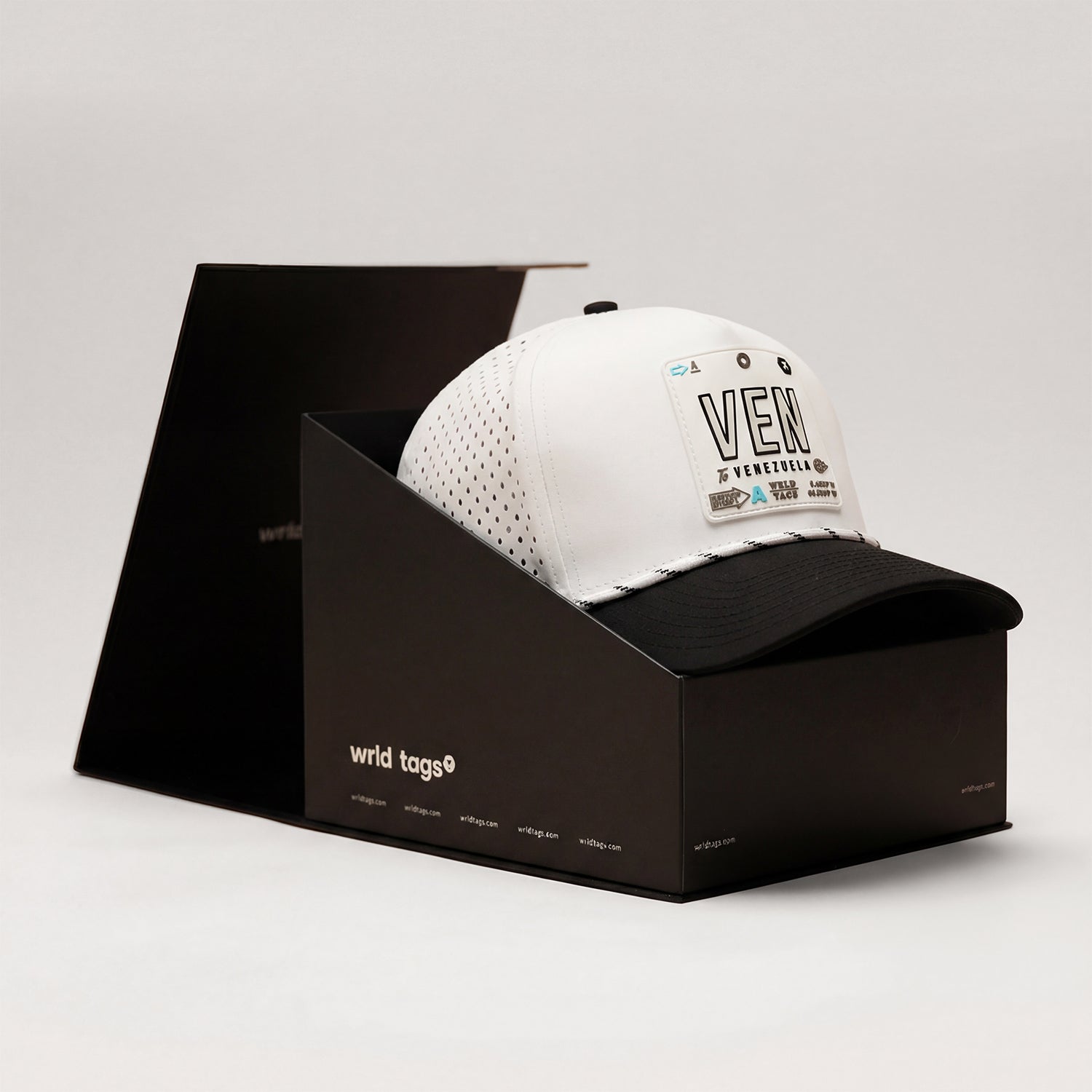 VEN - Performance - White/Black