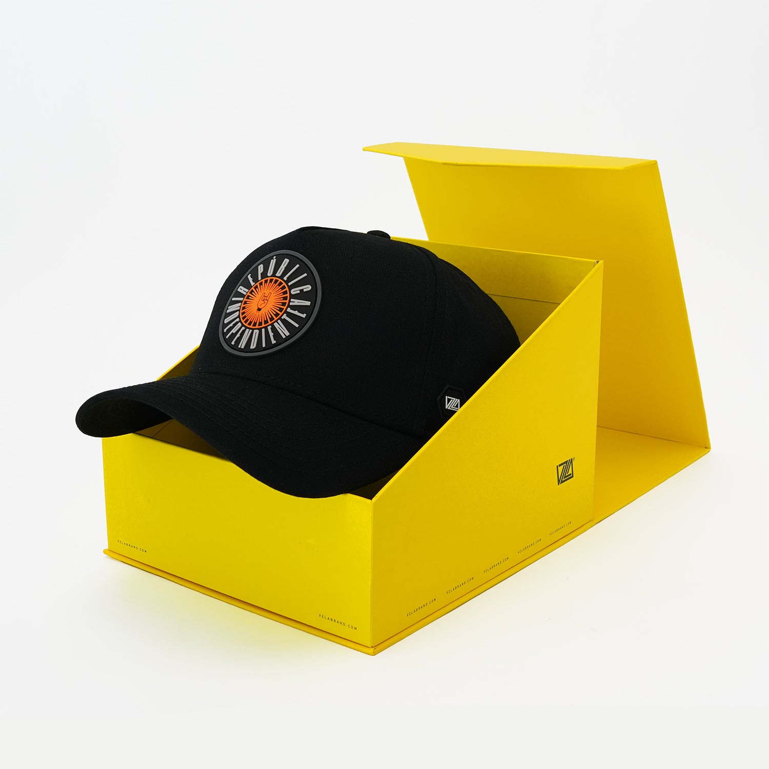 República Independiente – Gorra Edición Limitada Episodio 100 - SOLD OUT