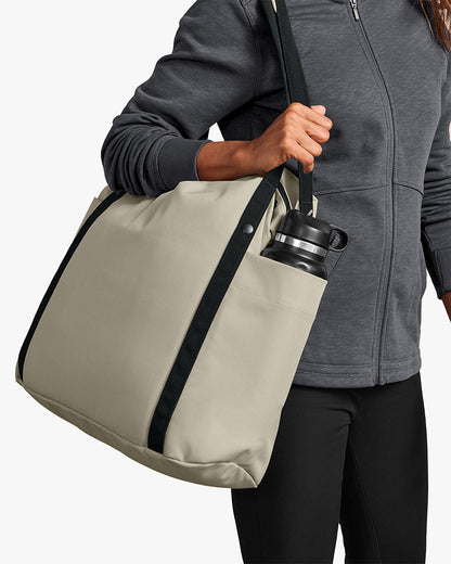 VZLA Matte Oxford Tote